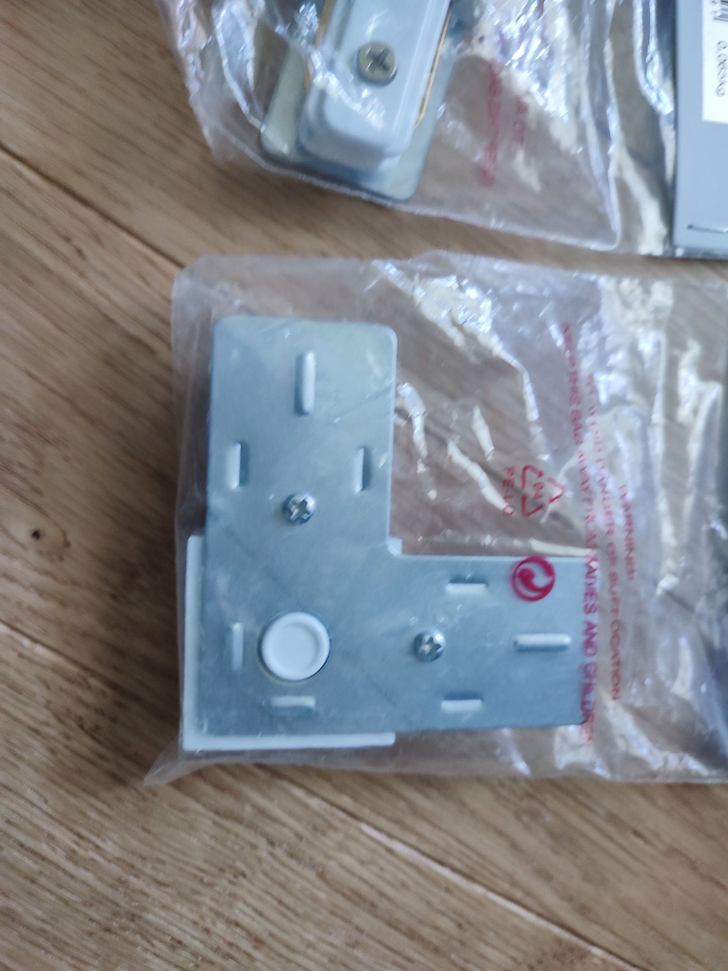 Nowodvorski L- connector white bialy łącznik L do szyn natynkowych