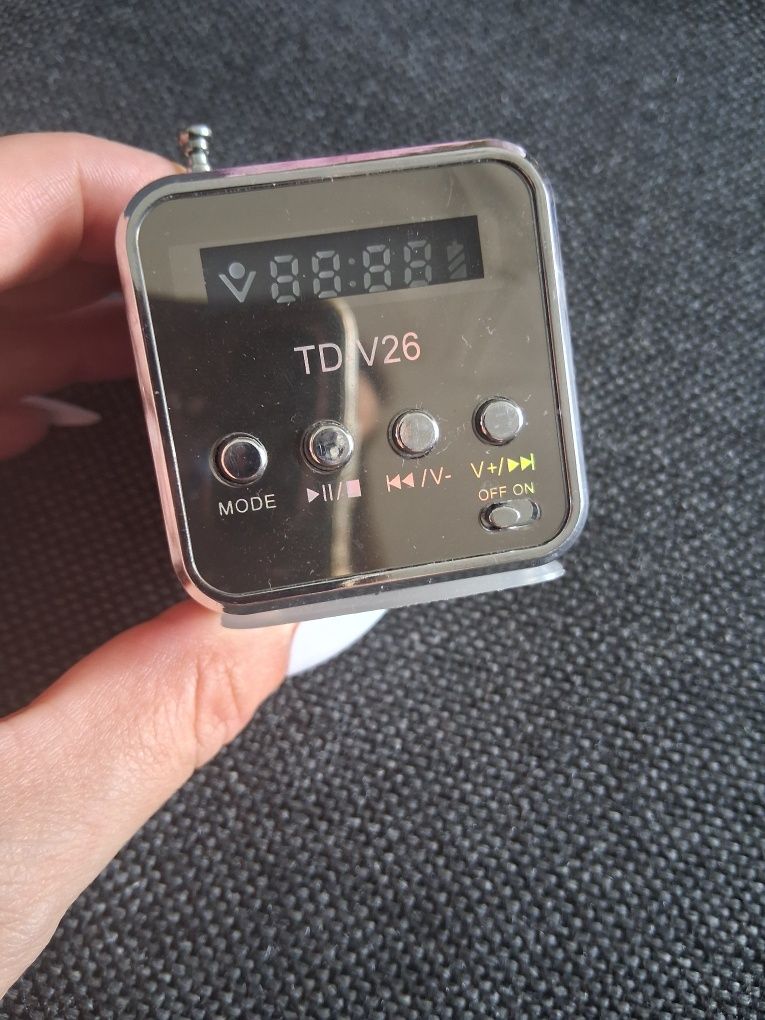 Mini radyjko przenośne bluetooth