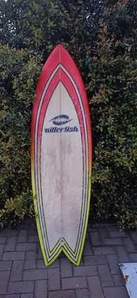 prancha de surf twinfin