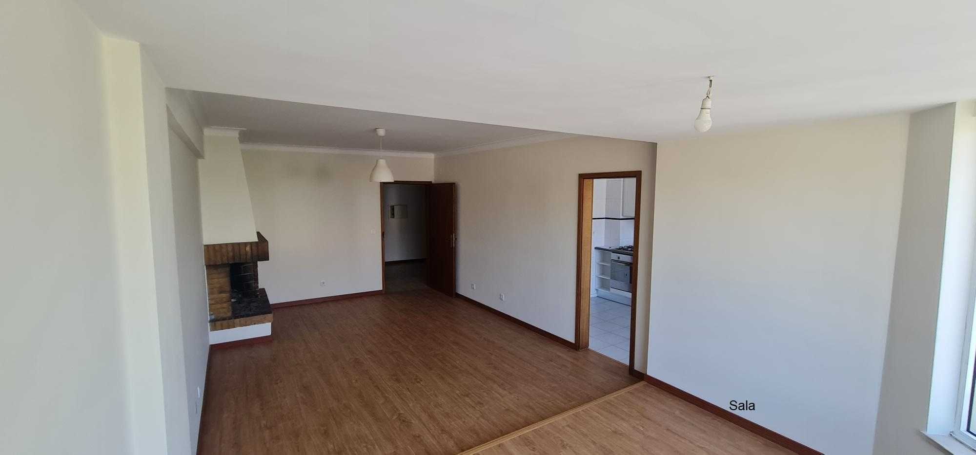 Arrenda-se apartamento T3