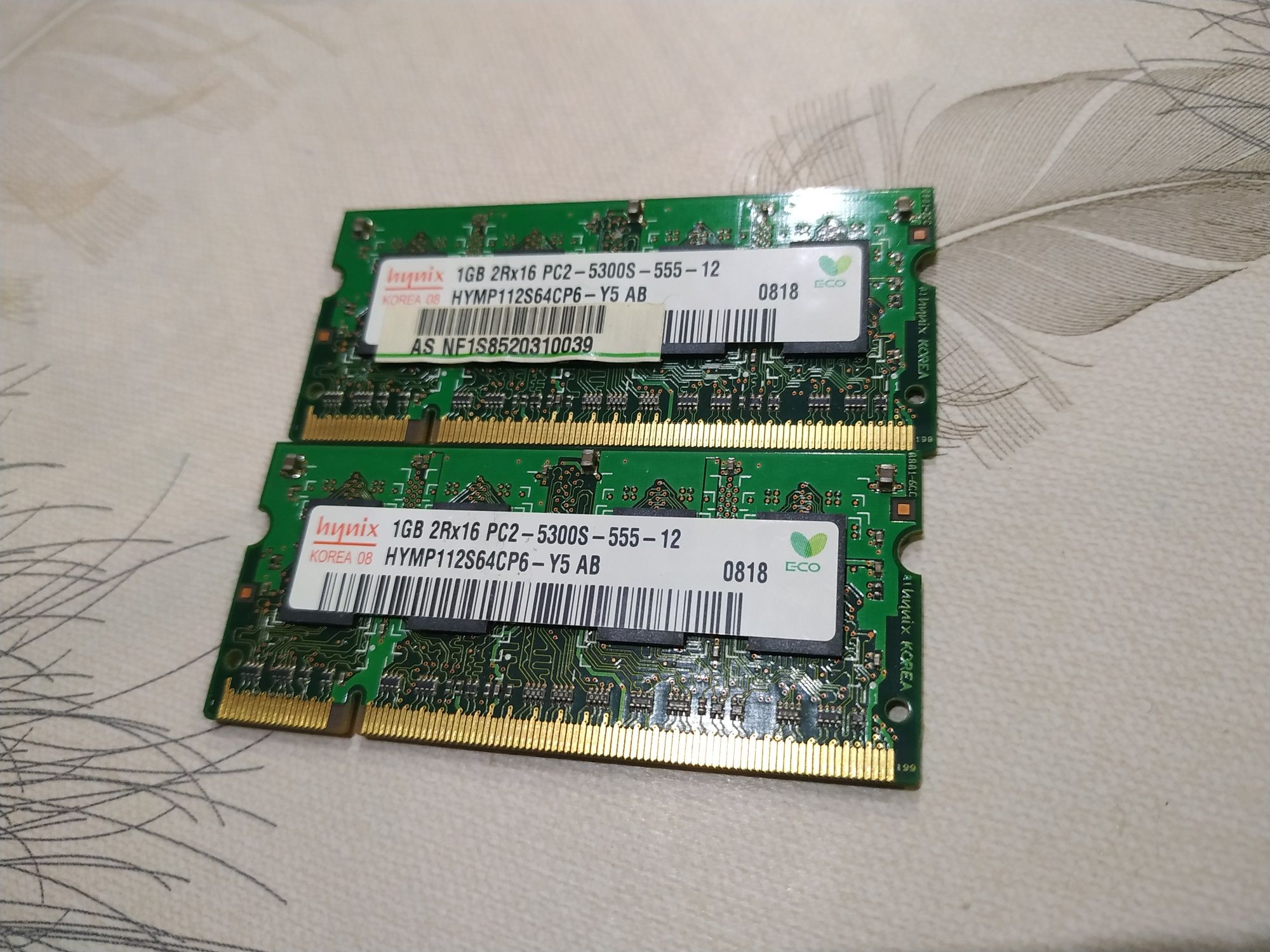 ОЗУ Hynix DDR2 1 Gb