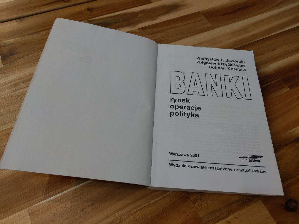 Banki rynek operacje polityka Jaworski