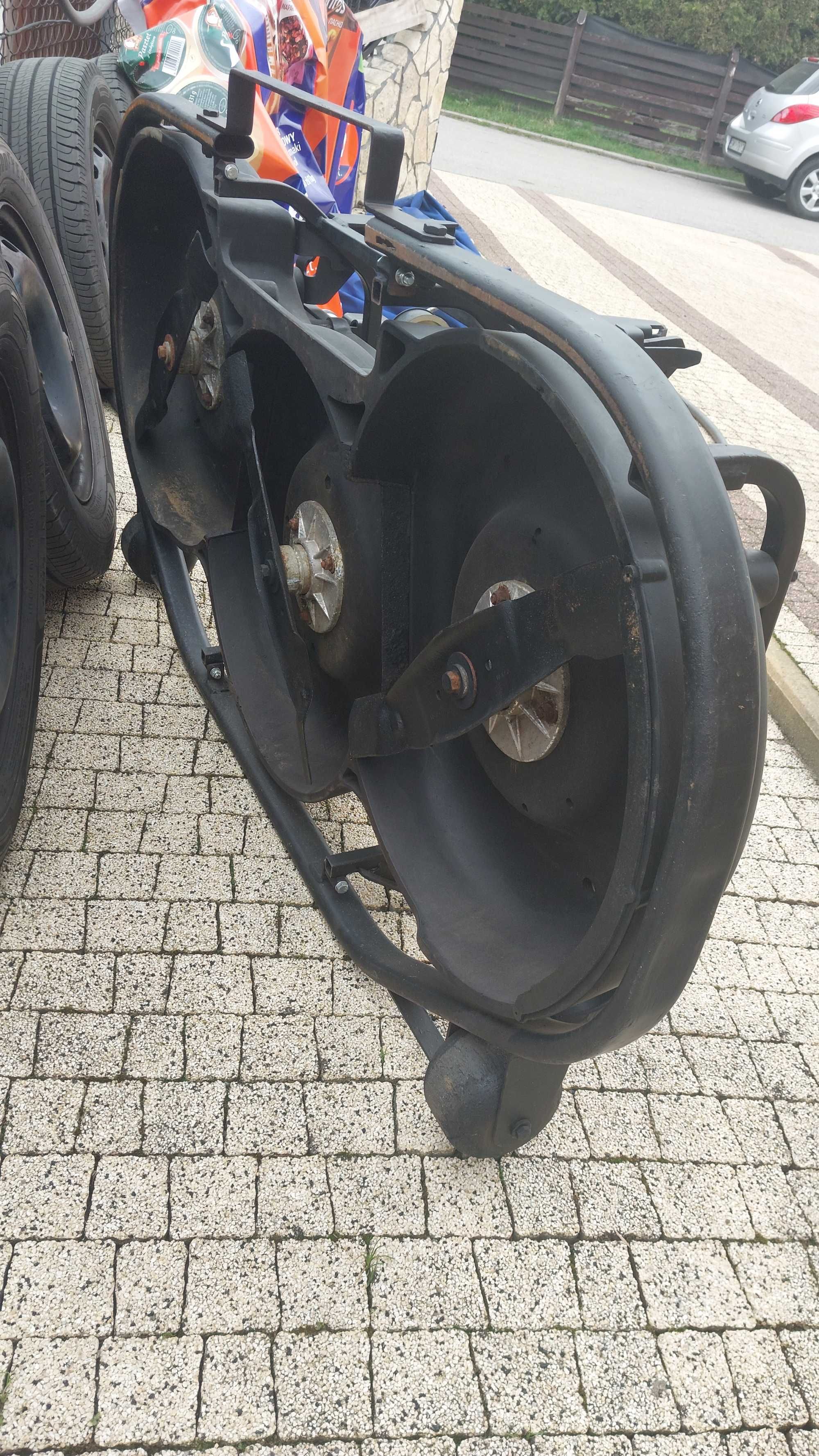 Kosisko do Etesia 124 do mulczowania bez zbierania i drugie normalne