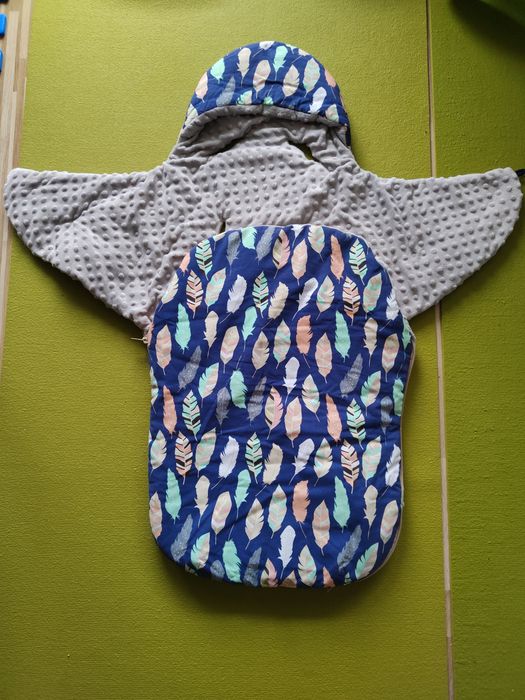 Śpiworek do spacerówki
