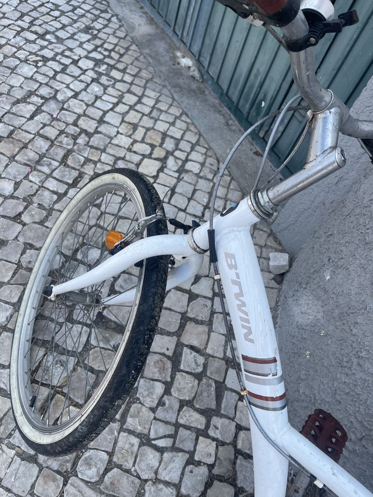 Bicicleta crianca media