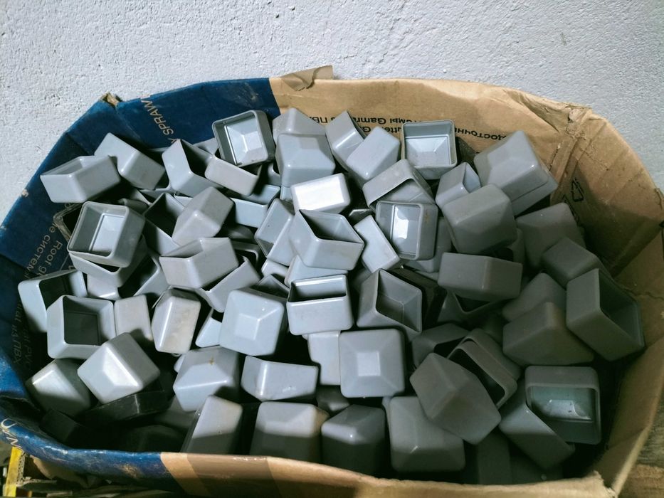 Zaślepka nasadka profili PV 40x40 szara