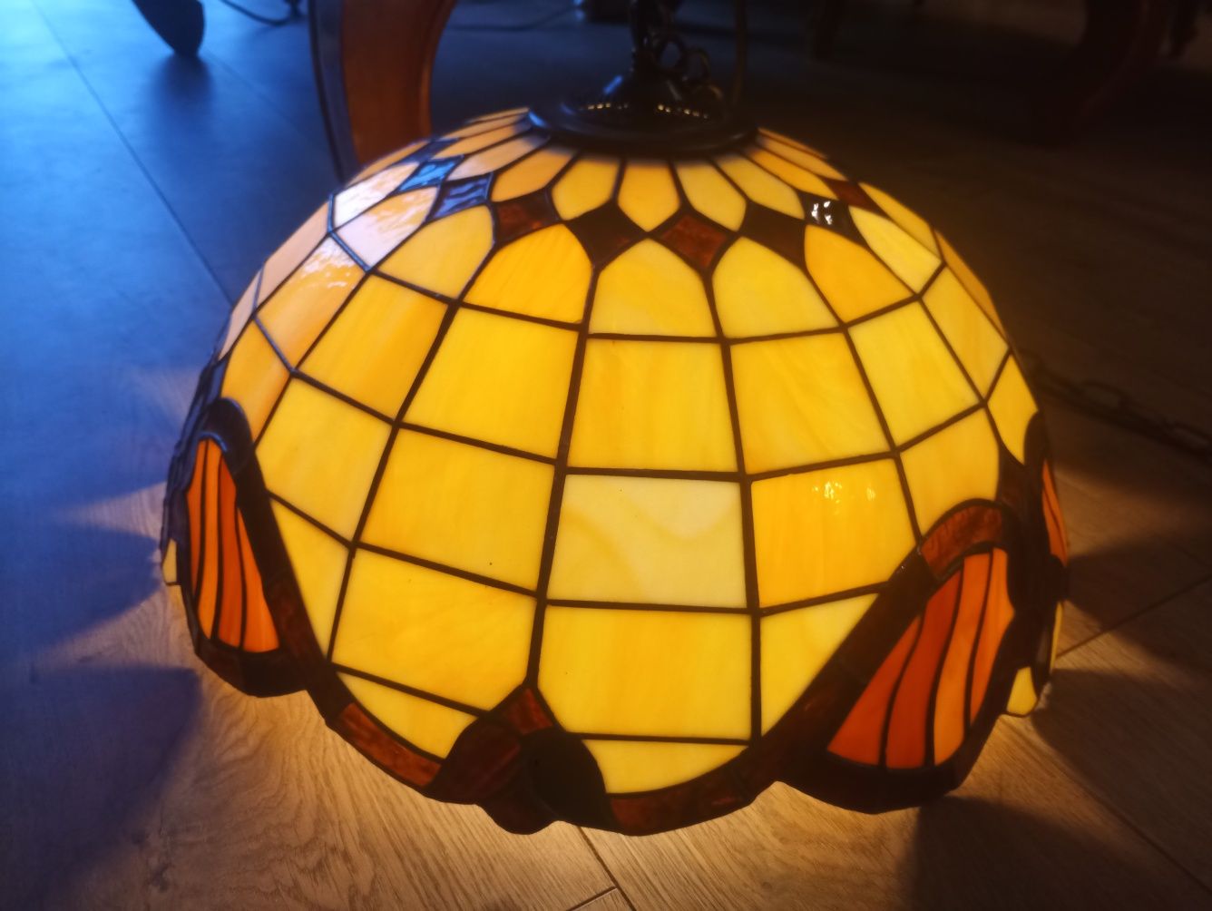 Lampa witrażowa"Tiffany", wisząca, żyrandol