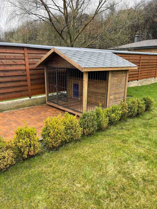 Вольєр з утеплено будкою | Вольєр під ключ