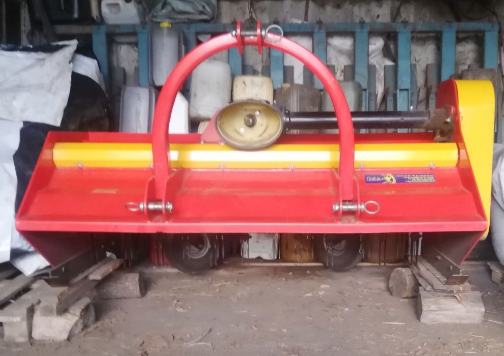 Січкарня соломи навісна