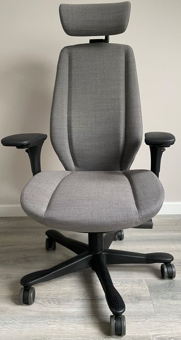 Fotel biurowy ergonomiczny Kinnarps 9534 - prawie nowy