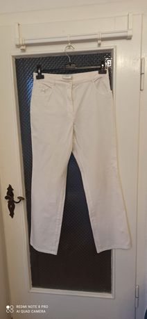 Białe spodnie Polo 40