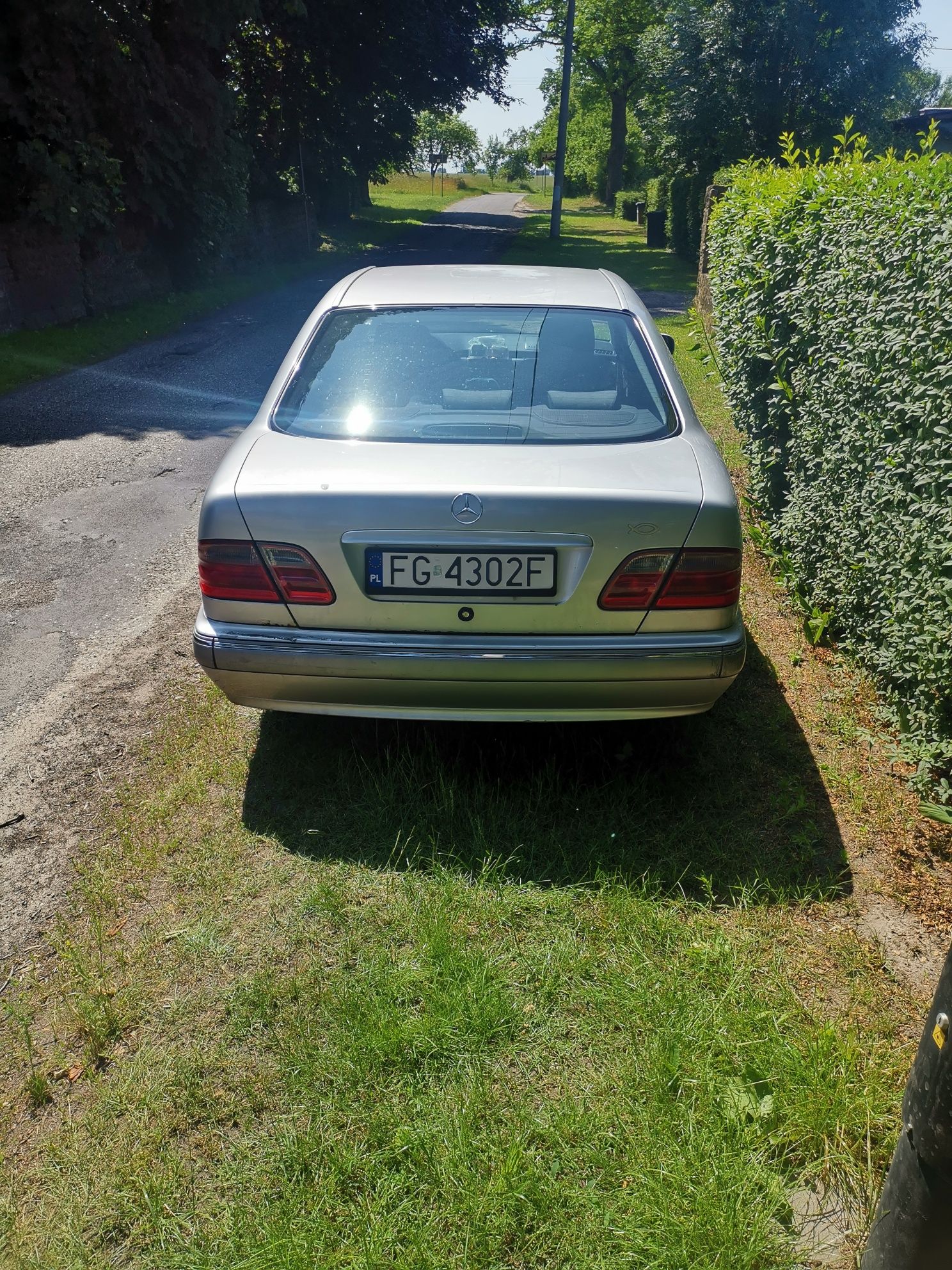 Mercedes; W210; 2.2 CDI, 2000 r. po lifcie - sedan