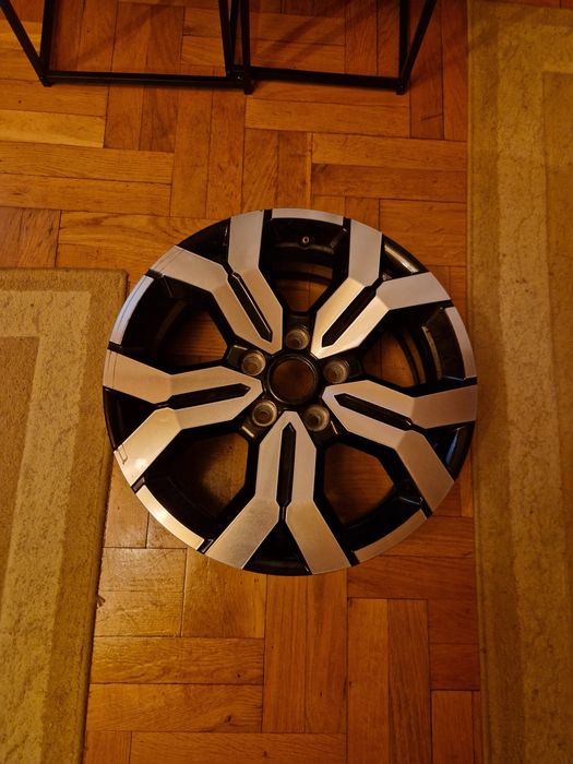 Felga aluminiowa alufelga Dacia Duster 2 lift