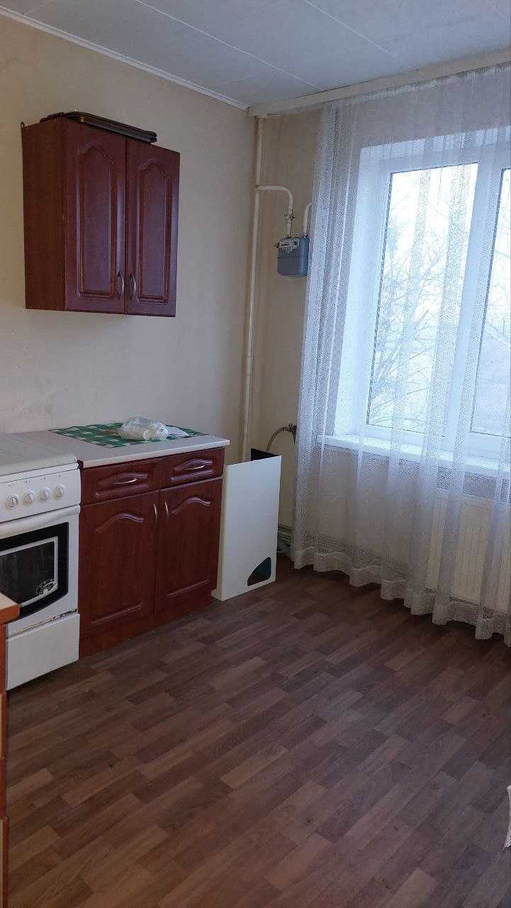 Продам 3-х комнатную квартиру г. Змиев