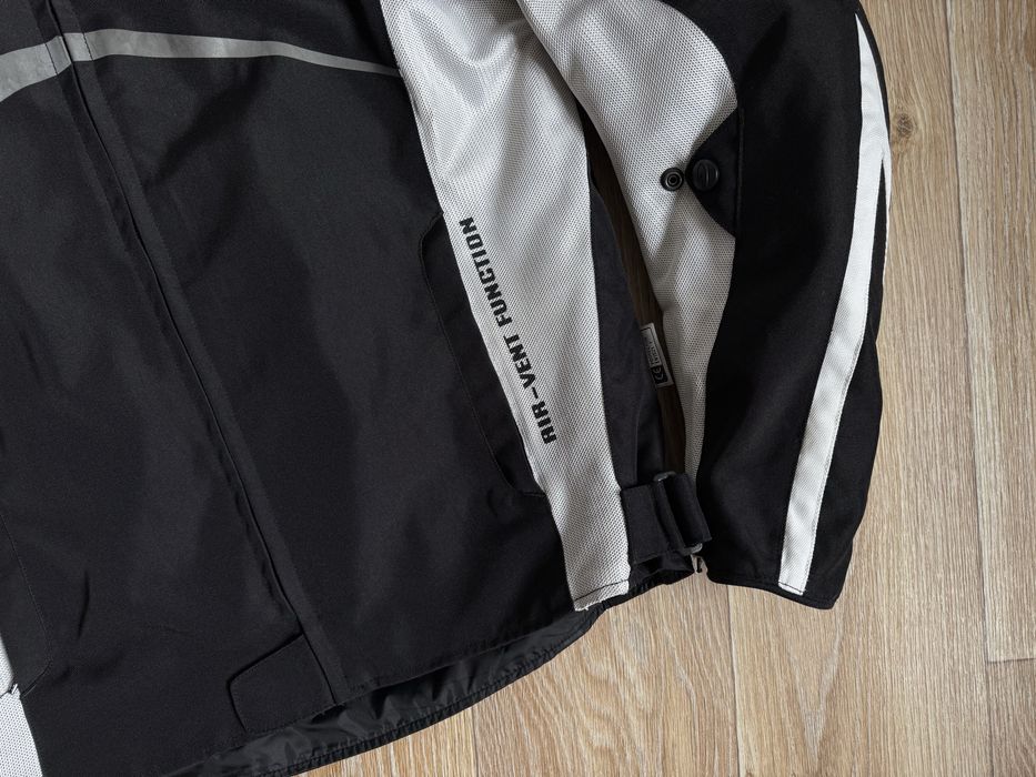 RICHA. Топова мотокуртка, стан нової ! Повний комплект. М розмір