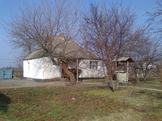 Продам жилой дом в с. Загрызово, Боровской район, Харьковская область