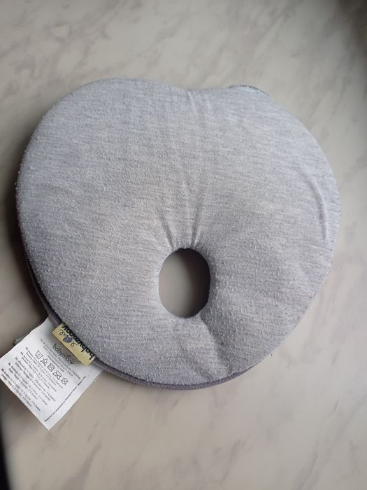 Poduszka korygująca kształt główki niemowlaka