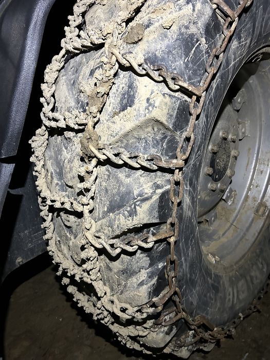 Lancuchy sniegowe Gryzli z kolcami 28” - 30”