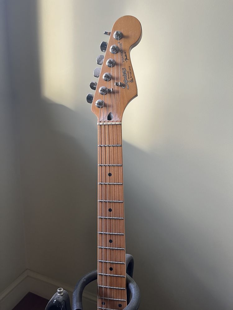 Gitara Squire Stratocaster Fender Korea + Stojak + Futerał