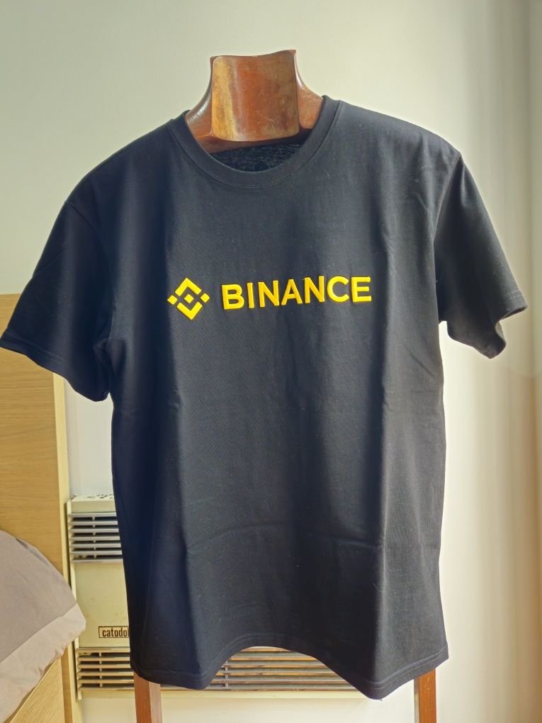 T-Shirt Binance XL & 2XL