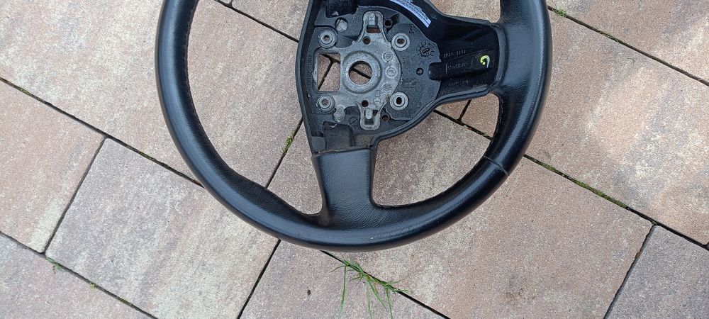 Kierownica trójramienna skóra seat Leon 2