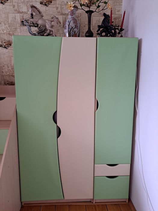 Меблі для дитячої спальні