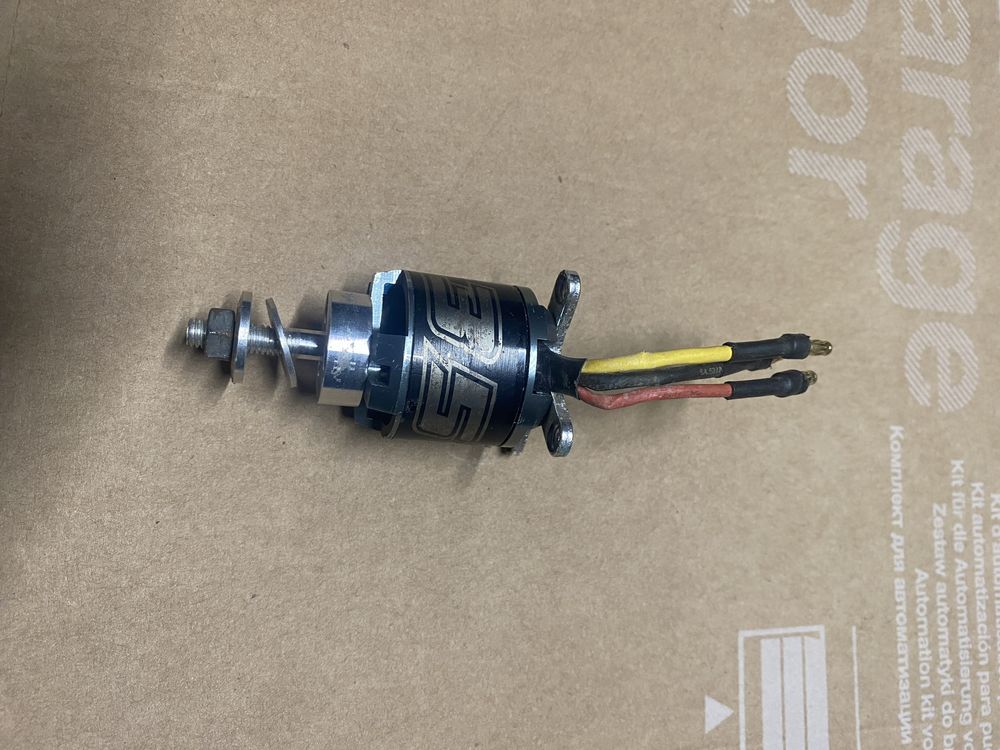 Безколекторний двигун NTM Prop Drive 3536 910KV