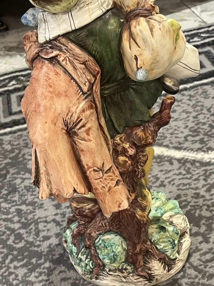 Figurka z porcelany Malowana