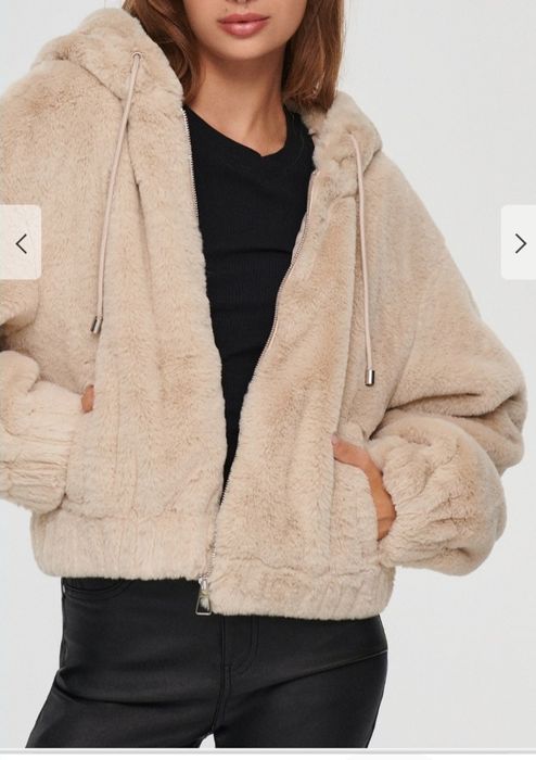 Kurtka futerko beżowe cieplutkie na zimę krótkie nowe śliczne