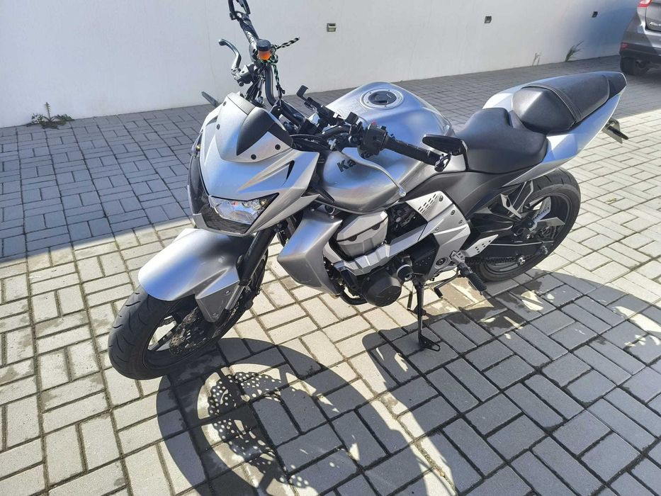 Moto Kawasaki Z750