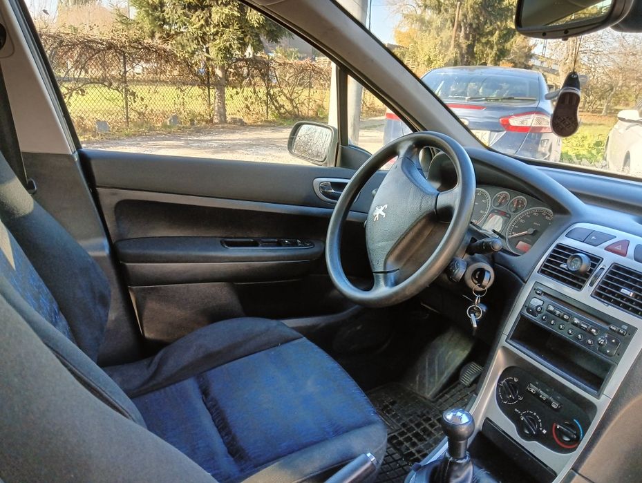 Peugeot 307 2,0 HDi 04r 90KM bdb stan pancerny ładny długie opłaty