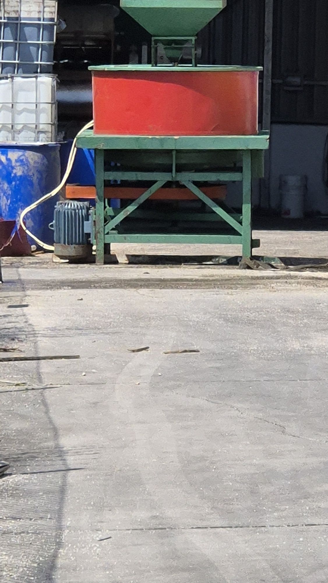 Moinho com Duas Mós de Pedra — Diâmetro 1,20 m — RIGALGO
