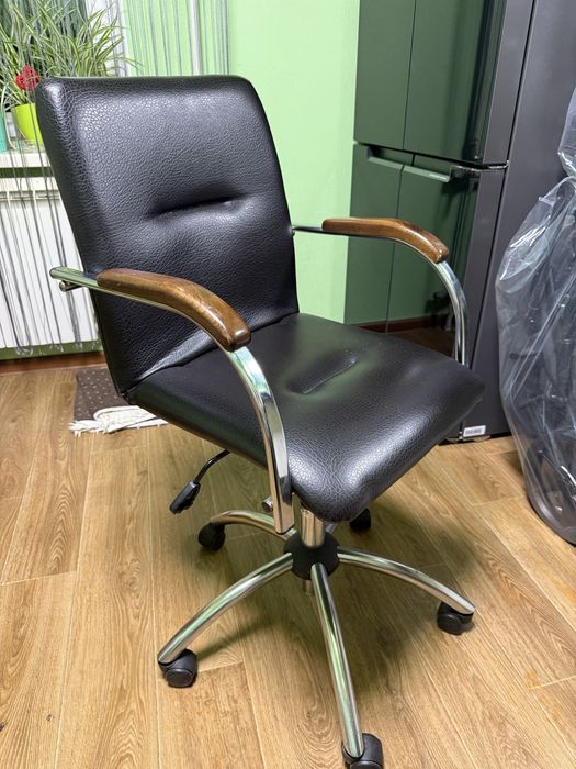 Продам мойку парикмахерскую и кресло