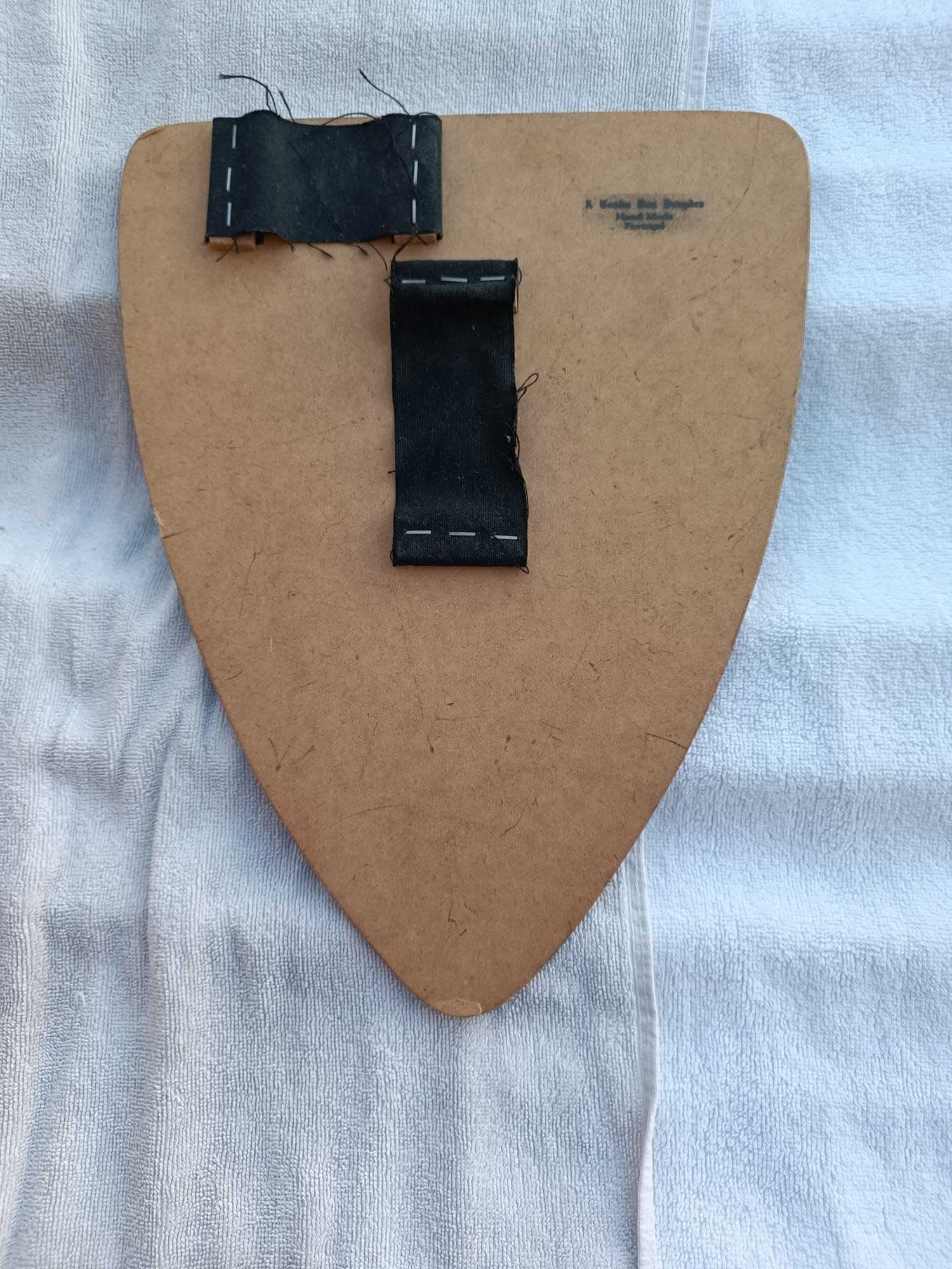 Espada e Escudo de madeira para Crianças