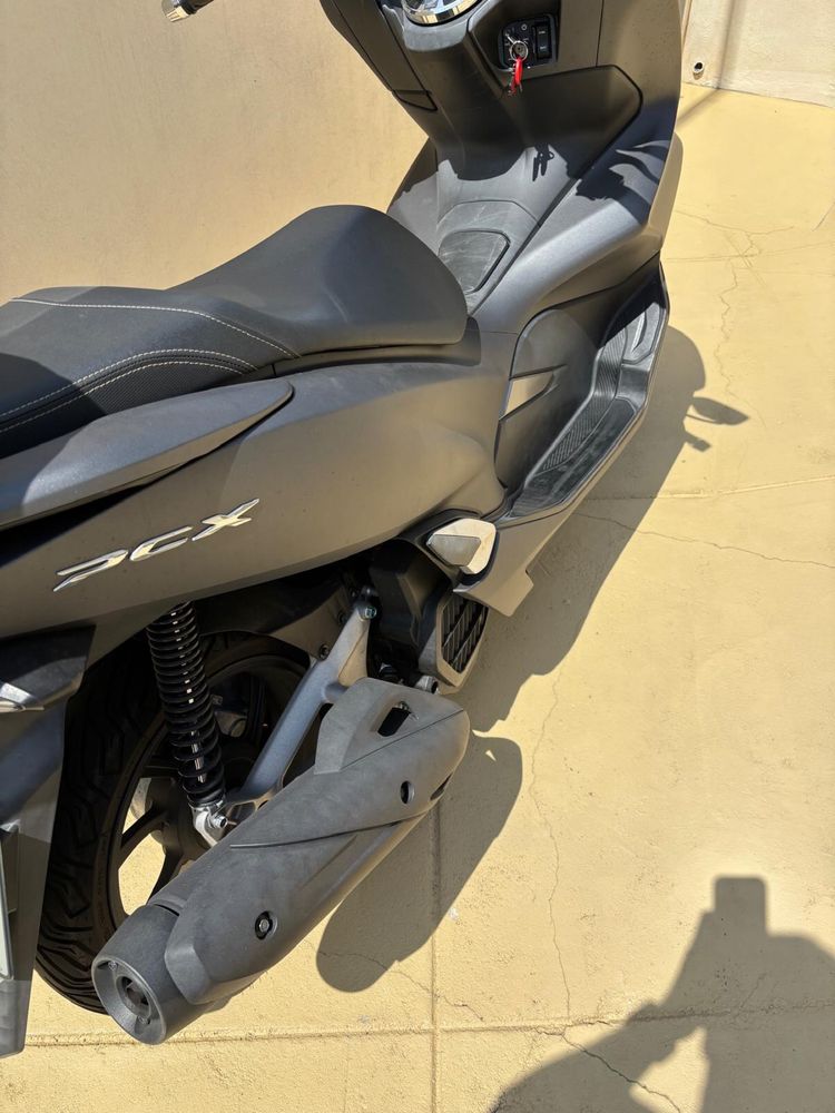 Honda PCX como nova