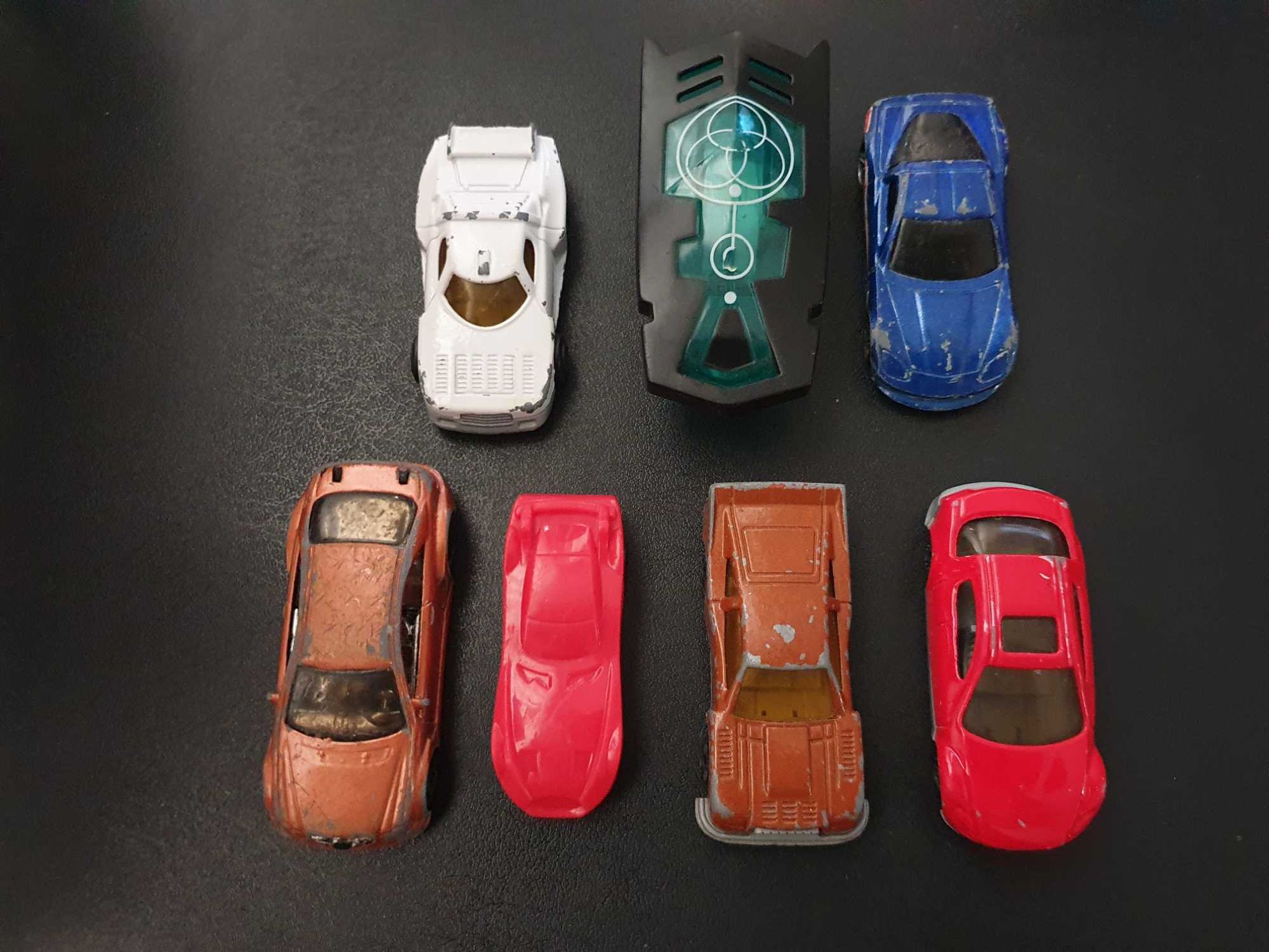 Carros miniatura...