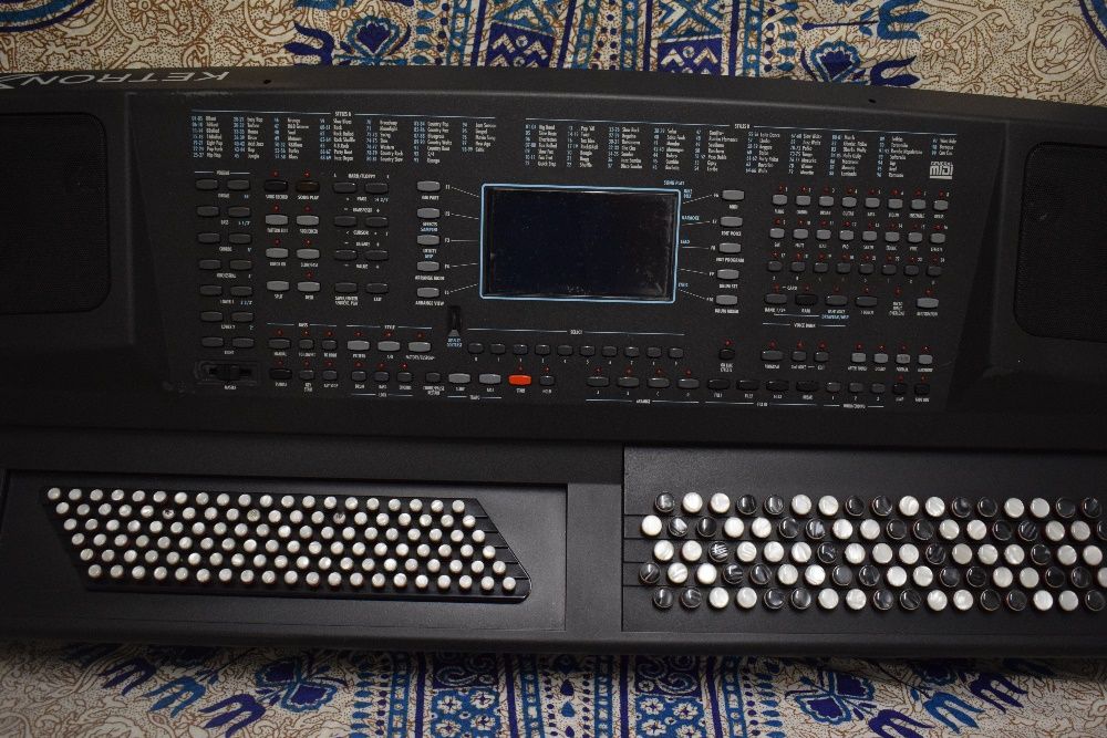 Ketron X8 Com Mala