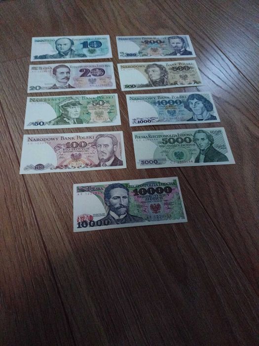 Witam.banknoty PRL-u stan unc.okazja.