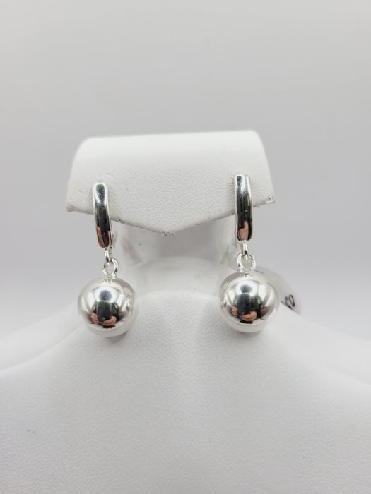 Srebrne kolczyki kulki wiszące
