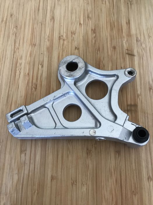 Suporte pinça travão Honda Transalp 600