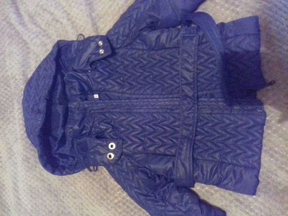 Весенняя куртка на девочку