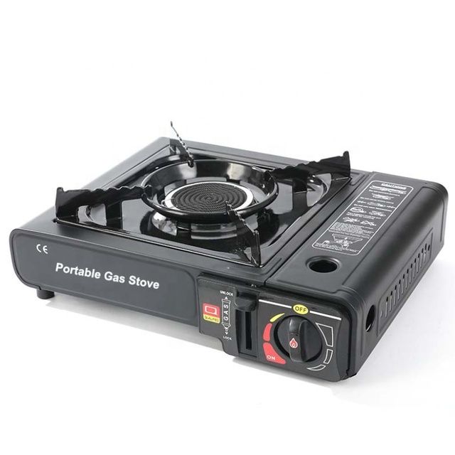 Компактная газовая туристическая плита — идеальный вариант для выезда