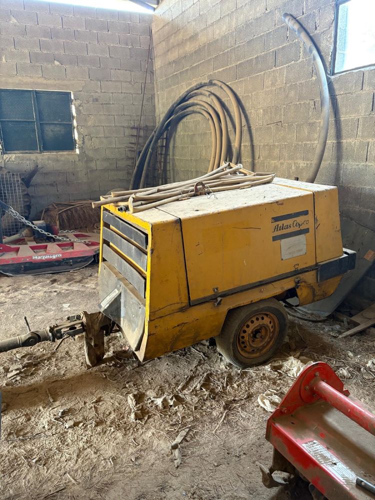 Compressor atlas