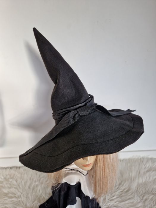 Handmade duzy kapelusz czarownicy na Halloween kokardą wąsy
