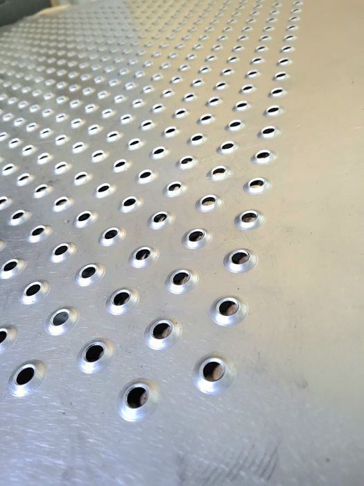 Schody stopnie metalowe ocynkowane, antypoślizgowe ,producent