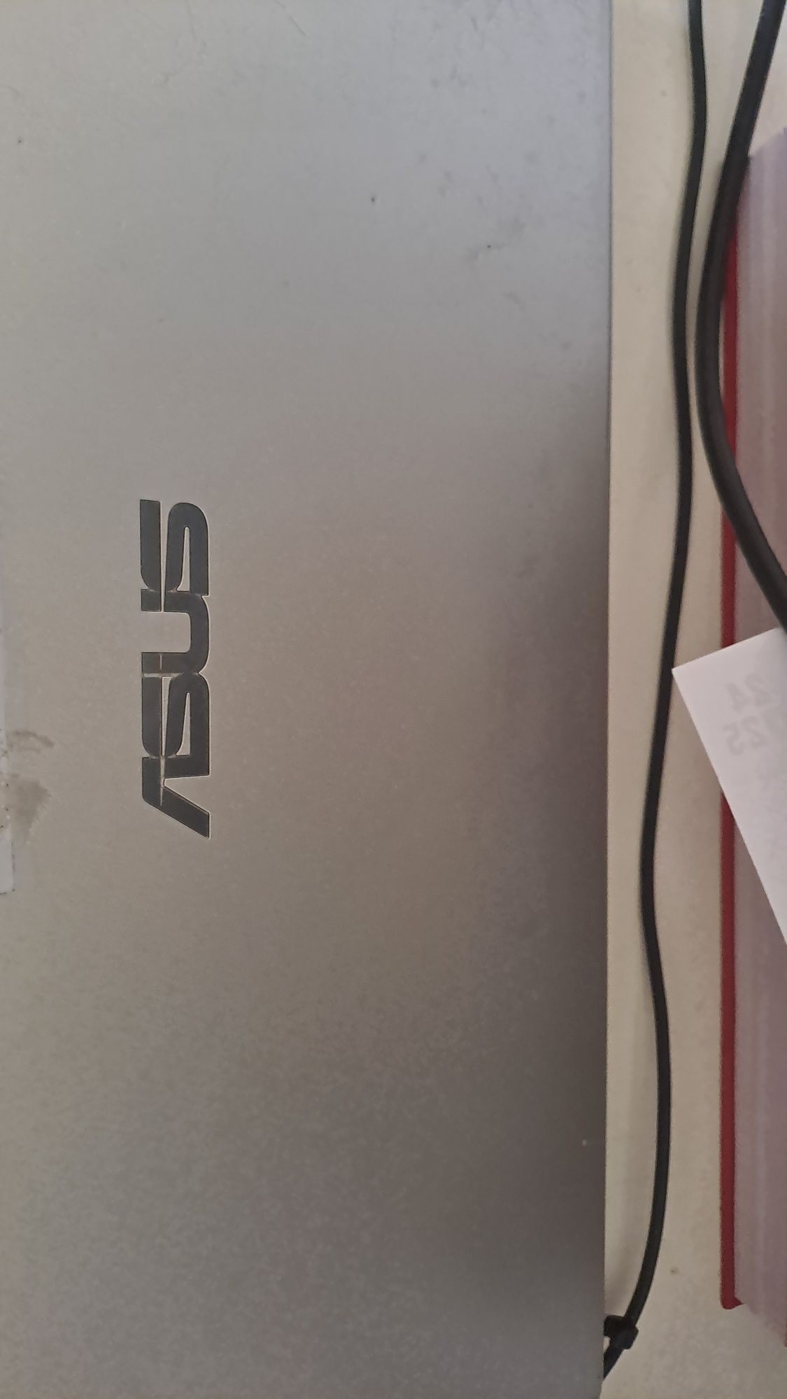Computador asus vivobook