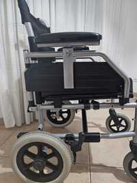 Cadeira de rodas + almofada anti escaras