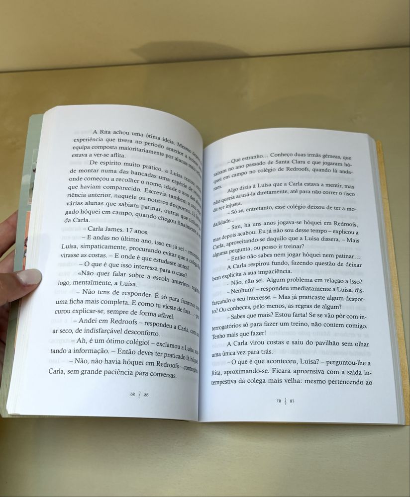 Livro “As gémeas” de Enid Blyton em muito bom estado