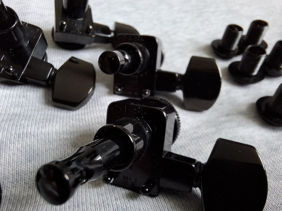 Blokowane klucze Fender