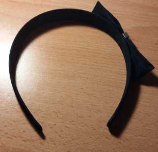 Bandolete azul escura com laço